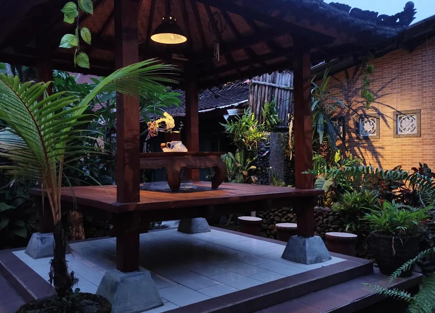 Geriya House Daire Ubud Endonezya